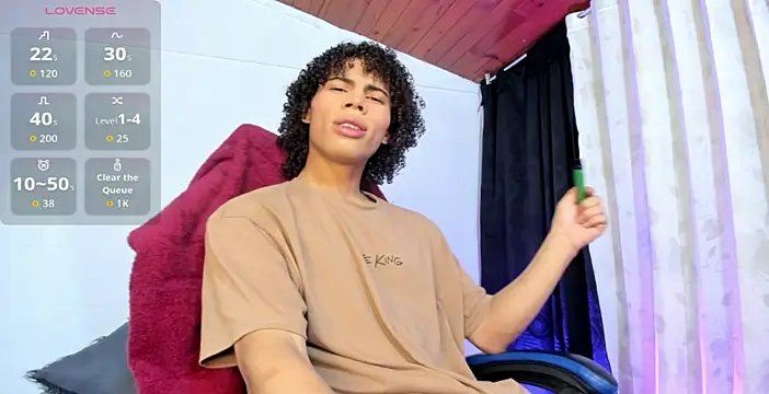 kleo helenos online show from 10/17/25, 01:42