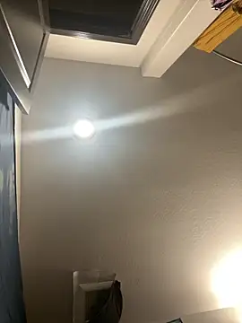 Snapshot of SexyB214 chatting on 11/01/25, 12:29 SexyB214 online show from 11/01/25, 12:29