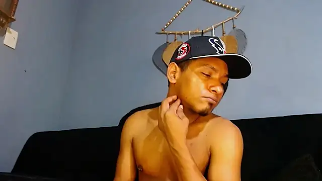 Grandeygruesa1 online show from 12/29/24, 09:28