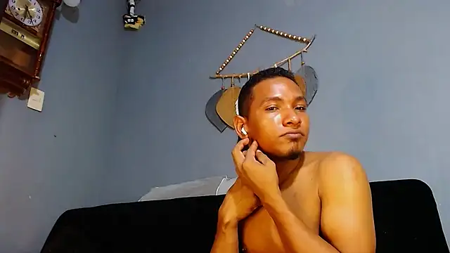 Grandeygruesa1 online show from 02/28/25, 02:42