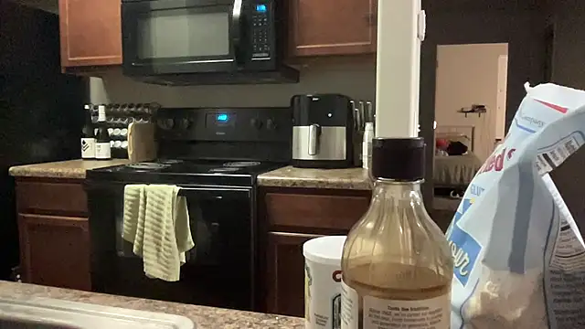 NatalieKneals online show from 01/02/25, 06:40