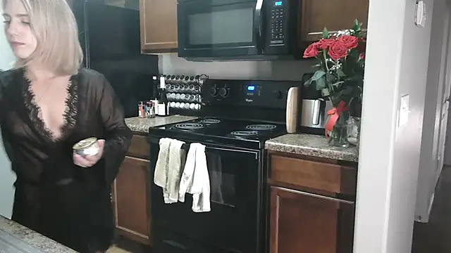 NatalieKneals online show from 02/16/25, 07:04