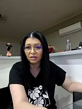 Milf Abigail online show from 02/11/25, 01:20