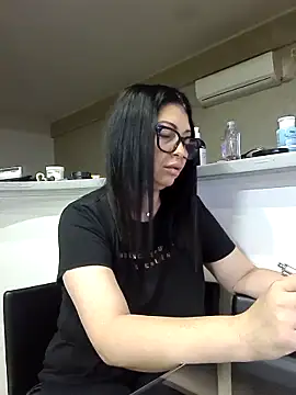 Milf Abigail online show from 09/12/25, 01:17