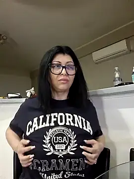 Milf Abigail online show from 02/15/26, 02:52