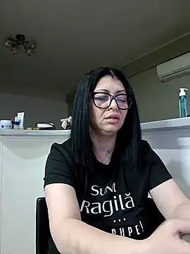 Milf Abigail online show from 02/24/26, 12:41