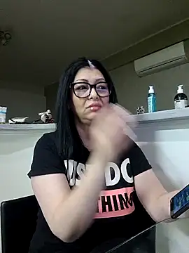 Milf Abigail online show from 03/18/26, 11:52