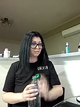 Milf Abigail online show from 03/21/26, 03:22