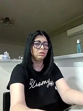 Milf Abigail online show from 04/29/26, 02:59