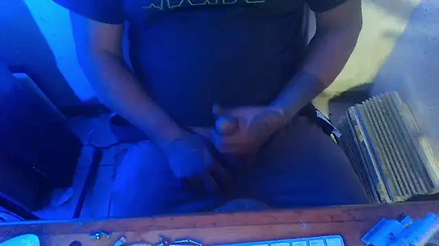 AlanDickson online show from 01/19/26, 05:44