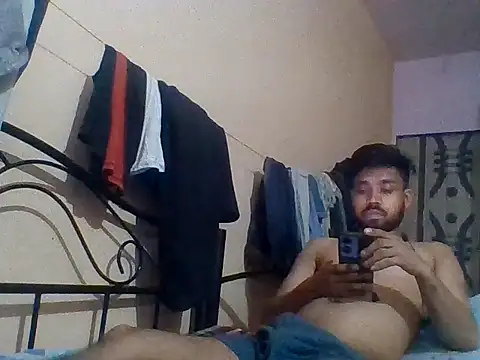 Snapshot of rockymumbai chatting on 06/13/26, 09:40 rockymumbai online show from 06/13/26, 09:40