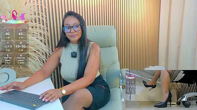 lulu 072 online show from 02/24/26, 12:08