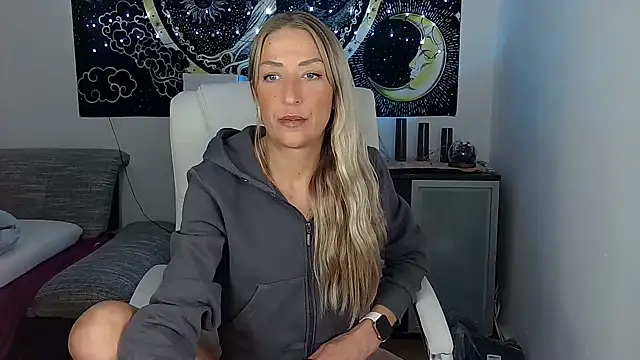 SexxyLiviaa online show from 09/30/25, 06:35