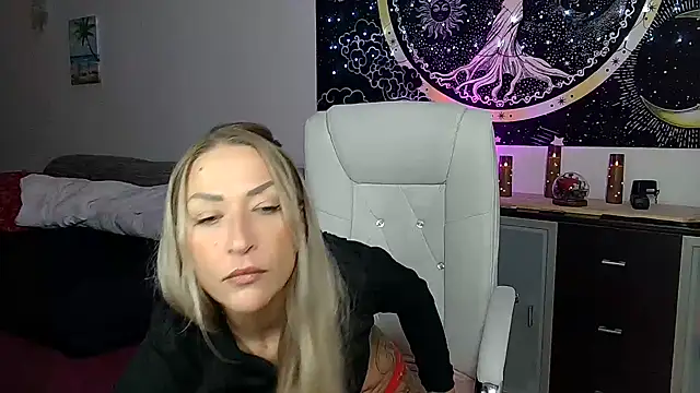 SexxyLiviaa online show from 10/30/25, 11:05