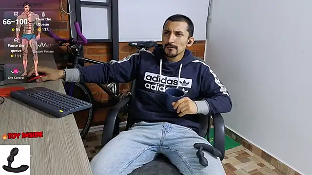 Marck Muscle online show from 10/03/25, 11:35