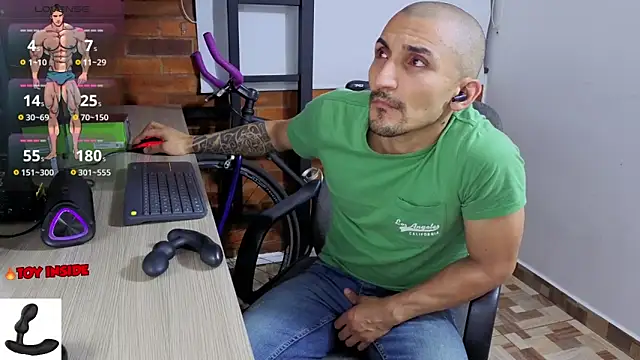 Marck Muscle online show from 02/09/26, 03:32