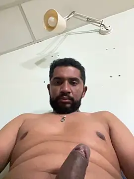 MiddlingAffluent online show from 02/20/26, 01:35