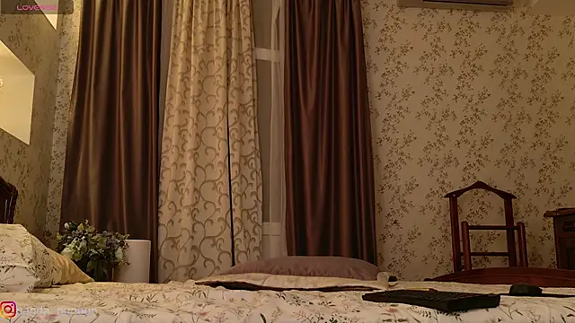 Neko Kimiko online show from 01/19/25, 04:04