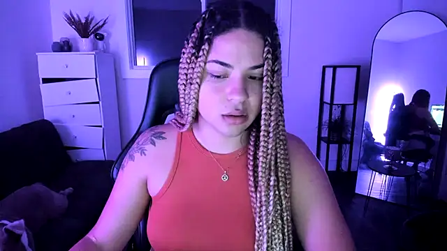 MelSaunders online show from 11/02/25, 12:02