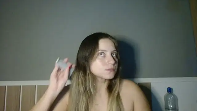 Snapshot of 520_Loirex_741 chatting on 03/18/25, 02:58 520 Loirex 741 online show from 03/18/25, 02:58