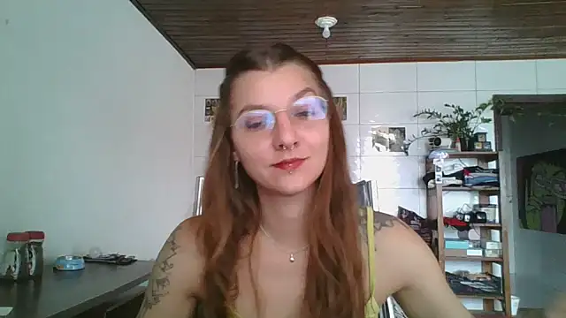 Snapshot of SweetyBabyDemon chatting on 04/28/26, 03:50 SweetyBabyDemon online show from 04/28/26, 03:50