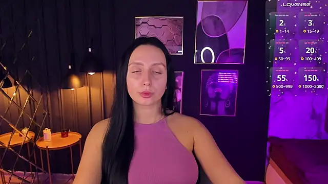 Snapshot of Christy_Calypso chatting on 12/16/24, 02:47 Christy Calypso online show from 12/16/24, 02:47