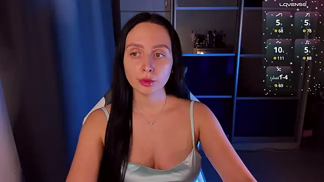 Snapshot of Christy_Calypso chatting on 01/23/25, 04:04 Christy Calypso online show from 01/23/25, 04:04