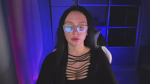 Snapshot of Christy_Calypso chatting on 09/20/25, 03:57 Christy Calypso online show from 09/20/25, 03:57