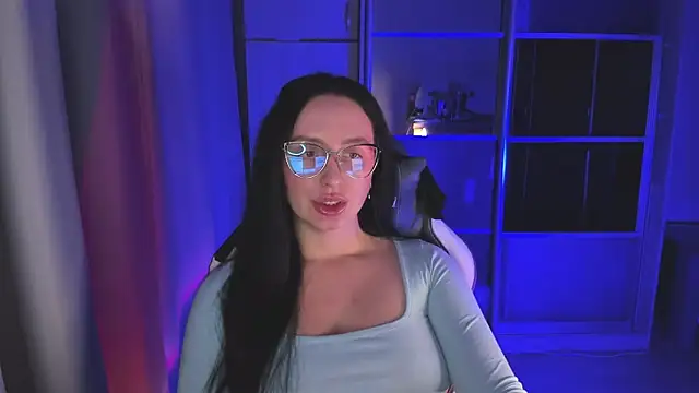 Snapshot of Christy_Calypso chatting on 11/05/25, 03:34 Christy Calypso online show from 11/05/25, 03:34