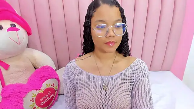 ISABELLA 020 online show from 02/19/26, 01:51