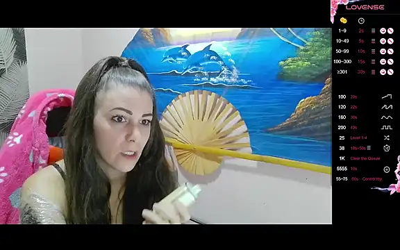 Snapshot of Catbaby32 chatting on 11/08/25, 09:57 Catbaby32 online show from 11/08/25, 09:57