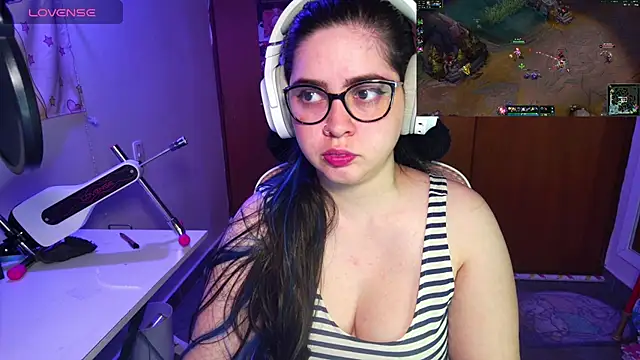 Vallolet Spencer online show from 02/06/25, 12:11