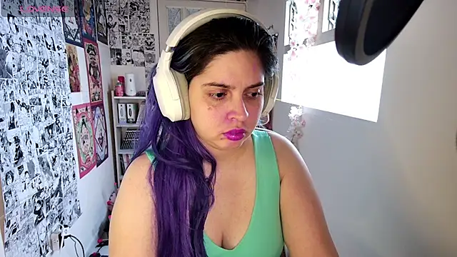 Vallolet Spencer online show from 09/20/25, 10:00