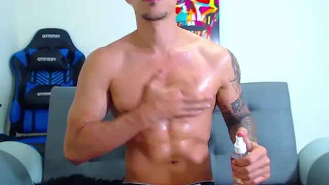 Tristan-bm online show from 01/18/25, 02:25