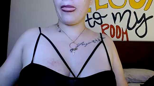 nathy 28latex online show from 12/02/24, 11:07