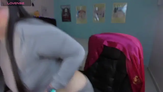 Snapshot of Aria_Fullbuster chatting on 02/26/25, 08:22 Aria Fullbuster online show from 02/26/25, 08:22