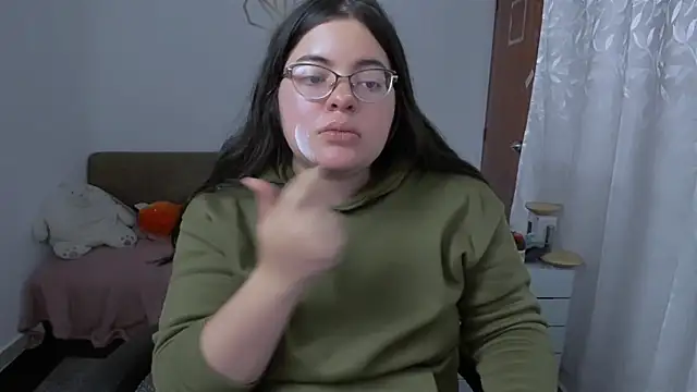 Snapshot of Aria_Fullbuster chatting on 12/03/25, 09:35 Aria Fullbuster online show from 12/03/25, 09:35