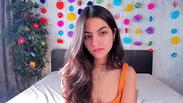 Milana Crystal  online show from 03/10/25, 11:21