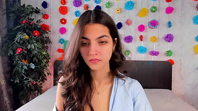 Milana Crystal  online show from 03/17/25, 08:18