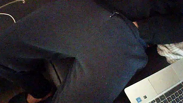 kiksnap-meistro5 online show from 03/13/26, 04:24