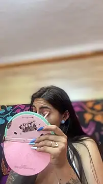 Cori Paige online show from 12/21/25, 01:46