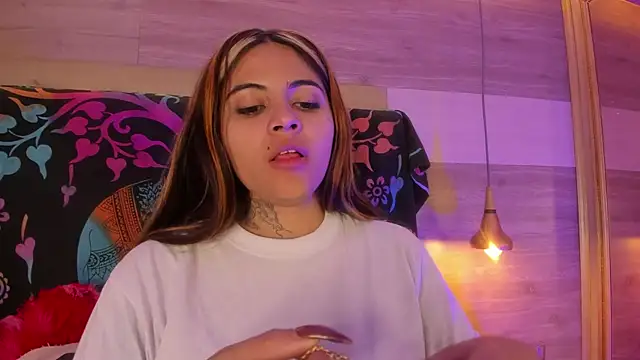 Cori Paige online show from 04/16/26, 04:13