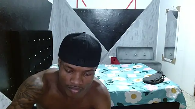 MiguelAngelxl online show from 01/07/26, 01:41