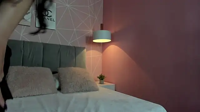 zara  sweet online show from 02/08/25, 03:10