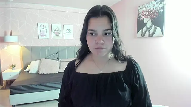 zara  sweet online show from 10/31/25, 01:34