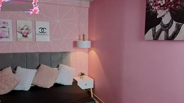 zara  sweet online show from 06/22/26, 01:52