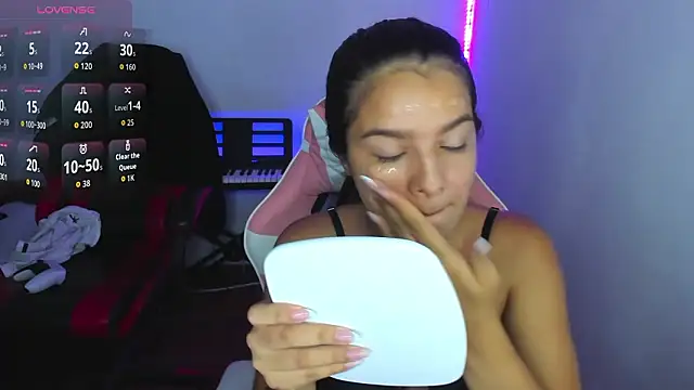 jessi and boy online show from 02/02/26, 02:43