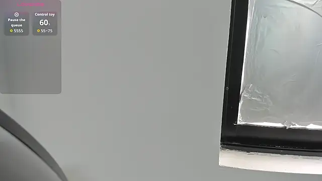 Kylie2211 online show from 04/15/26, 06:37