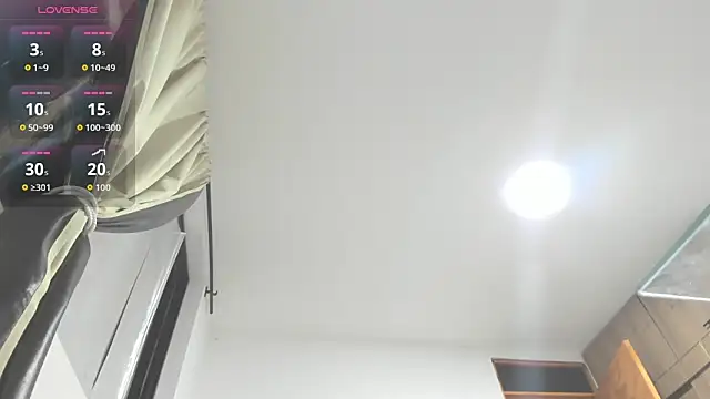 Kylie2211 online show from 05/26/26, 02:29
