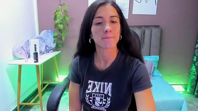 SharonSander online show from 02/02/25, 08:46